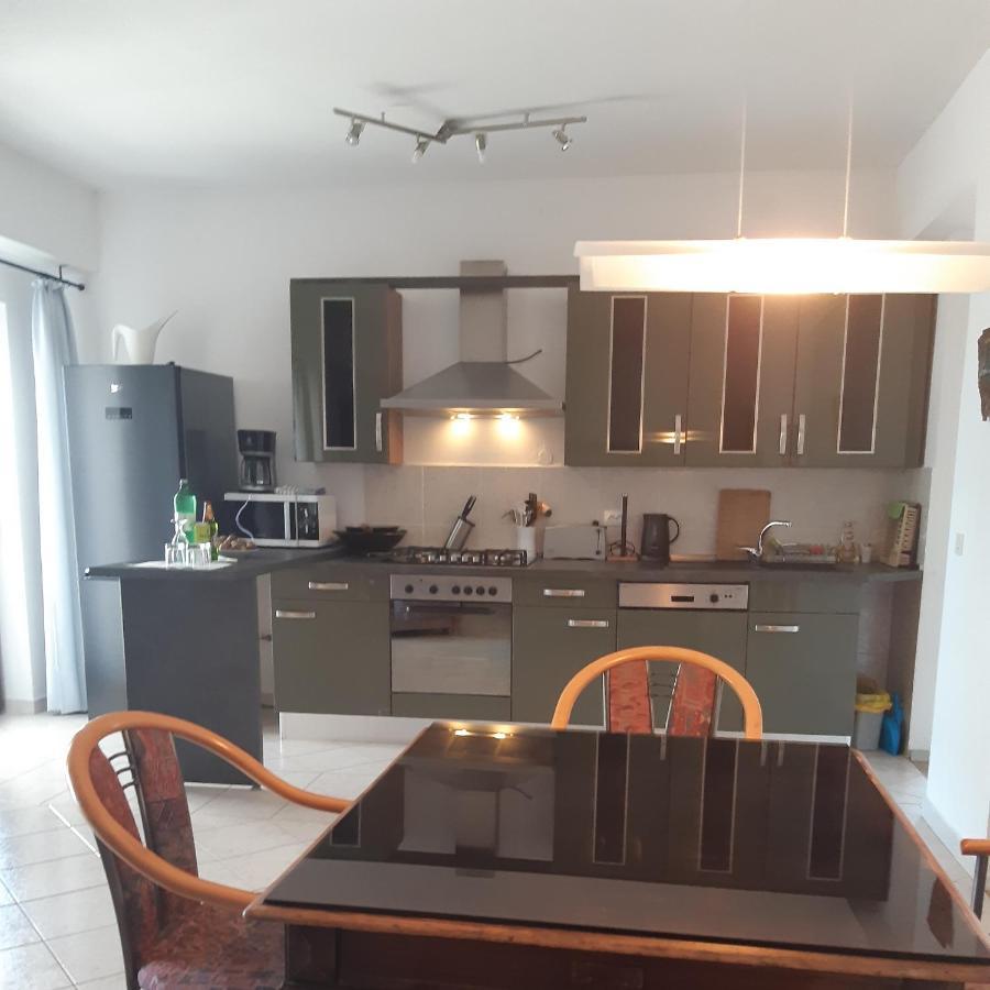Apartment Nevija E Natale Opric 외부 사진